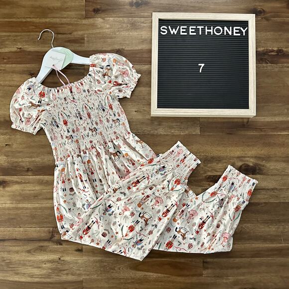 SweetHoney Other - NWT SweetHoney Smocked Romper - Vintage Christmas Toys 7